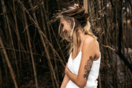 une inspiration mariage au bord d'un lac