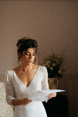 Photos de mariage réalisées au Chateau de Boast, proche de Pau, par le photographe Clément Herbaux. Un mariage chic et festif.