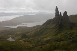 A van road trip in Scotland by French photographer Clément Herbaux and his new Ricoh grIIIx camera. Un road trip en van en Écosse par le photographe français Clément Herbaux et son nouvel appareil photo Ricoh grIIIx