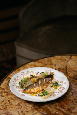 Assiette élégante au restaurant La Maison de l’Horloge Orthez