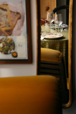 Toute l'&eacute;l&eacute;gance et le confort d'un restaurant de Biarritz, face &agrave; la mer.